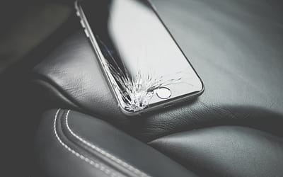 “I Hate Social Media, Don’t You?” 12 Shocking Flaws